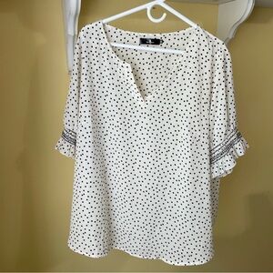 Agnes Orinda White and Black Relaxed Ruffled sleeves Blouse with Mandarin Collar